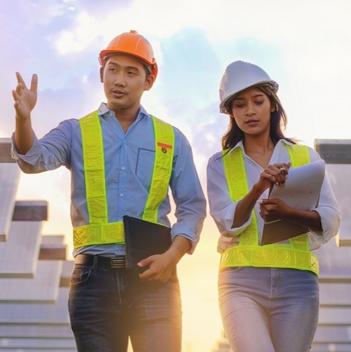 electrical instrument technician survey checking maintenance electric system solar panel field 1